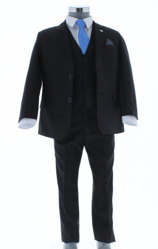 Traje de Niño Tres Piezas Color Negro 2387 2  a 18 Años.