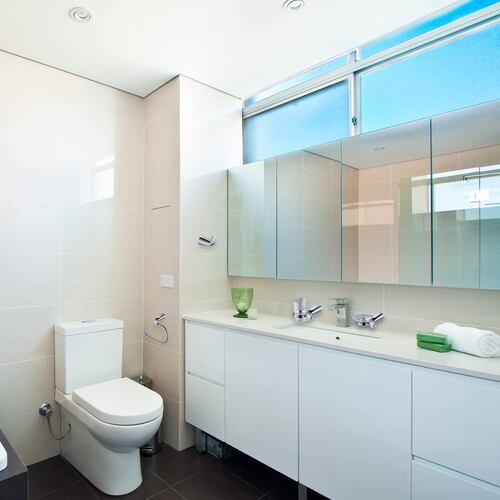 CNX Accesorios para Baño con Acabado Satinado, Fabricados en Zinc, Toallero, Porta-Jabón, Porta-Vasos y Más…