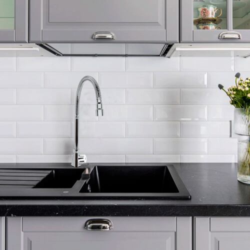 Llave para Fregadero de Cocina con Cuello Flexible de Acero Inoxidable.