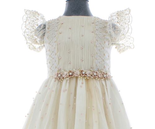 Vestido Beige Primera Comunión o Ceremonia  6 a 16 años.