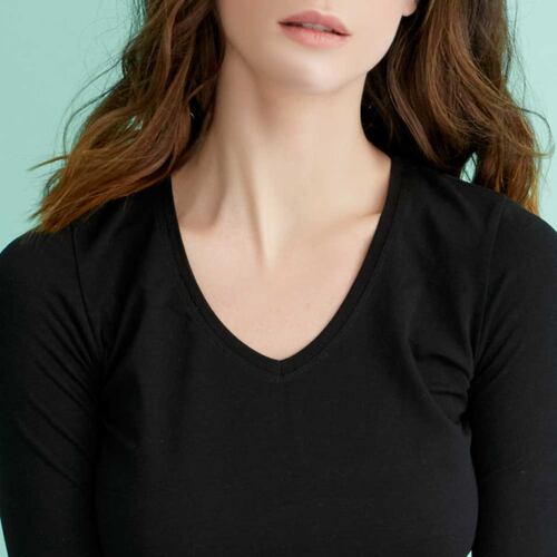 Playera Casual manga larga con cuello V Holly Land color Negro para Mujer 3130 133256