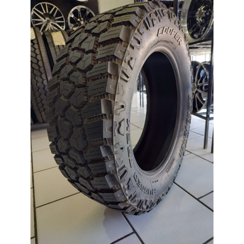LLANTA 265/70R17 COOPER DISCOVERER RUGGED TREK LT 121Q.