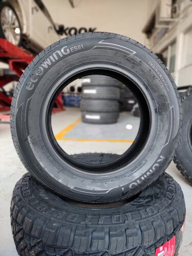 LLANTA 195/65R15 KUMHO ES01 KH27 91H.