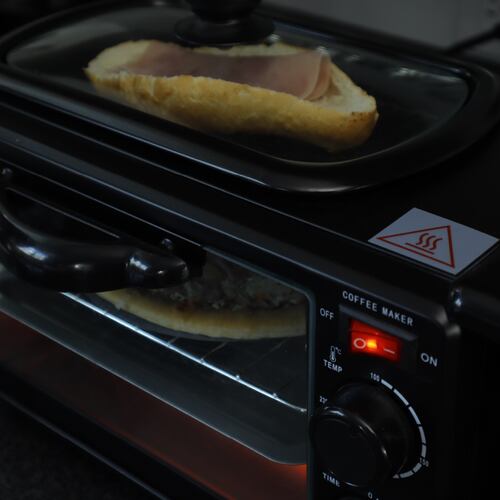 Horno 3 En 1 Maquina De Desayuno Sarten Cafetera Mini Horno