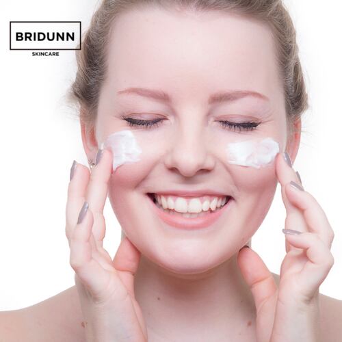 Crema Facial Antioxidante para Retardar Envejecimiento Facial BRIDUNN SKINCARE con vitaminas Antioxidantes Naturales