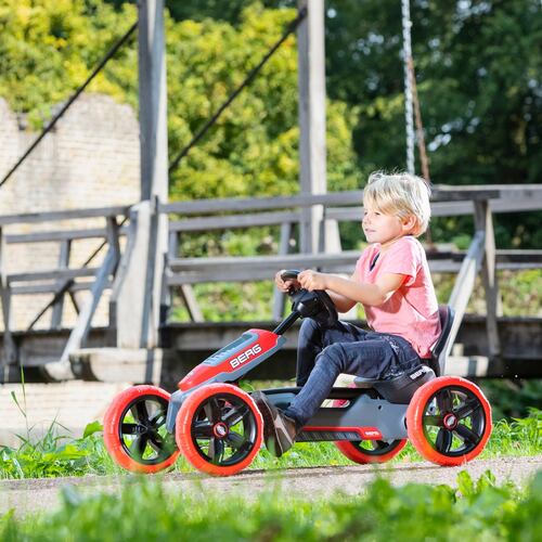 Go Kart carrito montable pedales Berg Toys Reppy Rebel Rojo