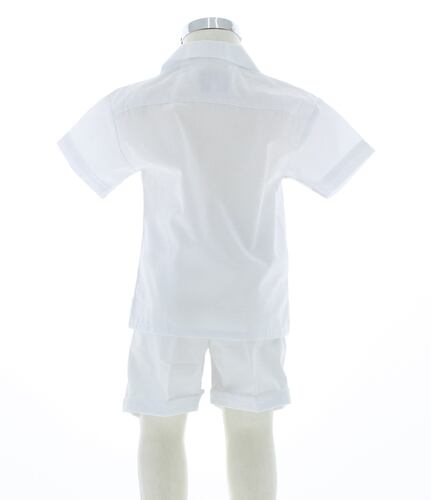 Conjunto de Guayabera Bordada Blanco 3013 1 a 6 años.