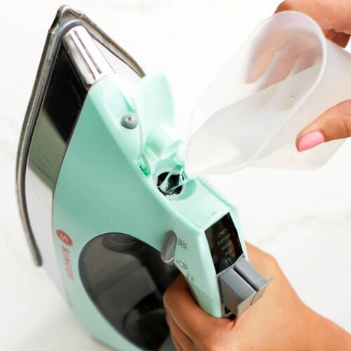 Plancha Vapor Menta 1750W SteamCraft Plus 220429112 Singer.