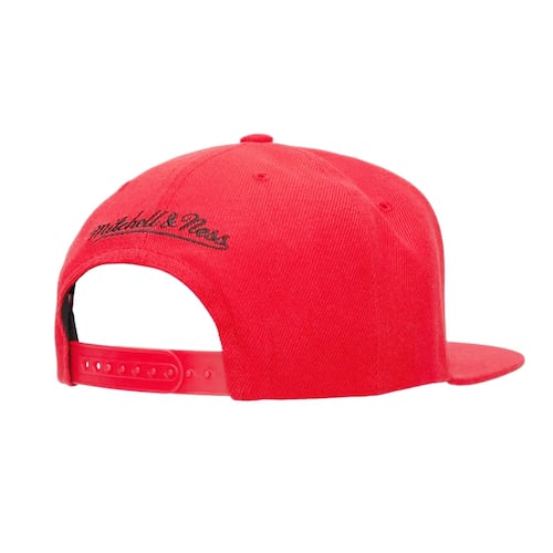 Gorra Mitchell & Ness Chicago Bulls Roja-Unisex JS190781