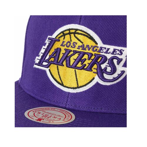 Gorra Mitchell & Ness Snapback Los Lakers Morado JS190783