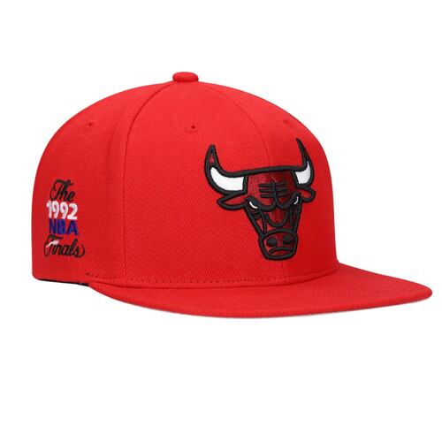 Gorra Mitchell & Ness Snapback Chicago Bulls Finals 1992 Rojo 519925