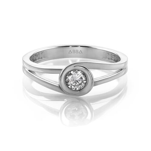 ANILLO DE COMPROMISO 10K ORO BLANCO CON PIEDRA PÉTALOS ABBA JOYAS.