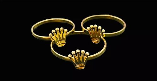 Anillo Con Corona En Oro De 14 Kilates + Regalo