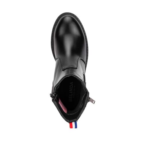 Botín casual color negro, doble cierre, suela track y frase lateral, marca Belinda Peregrin, mod. 1087419