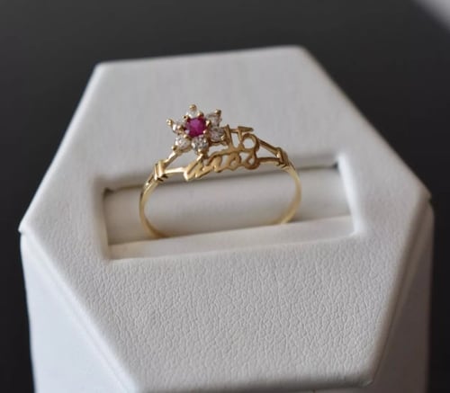 Juego Anillo Rubí + Collar Xv Años Mariposa Oro 10k + Obsequio