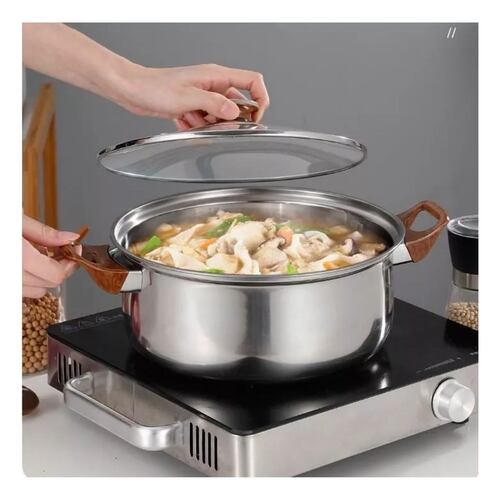 Bateria de cocina de  Acero Inoxidable Con Tapa De Vidrio 5 Pcs  Mandos de Madera
