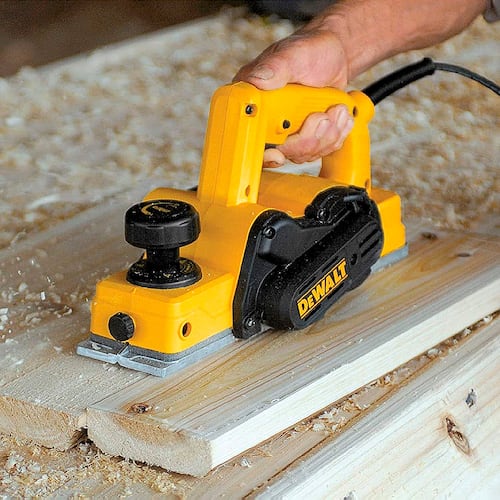 Cepillo Madera 3.1/4 550W 16000Rpm Dewalt D26676