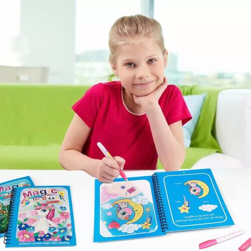 Libro Dibujo Agua Graffiti Pizarron Mágica Niños 4 Pzs Multicolor