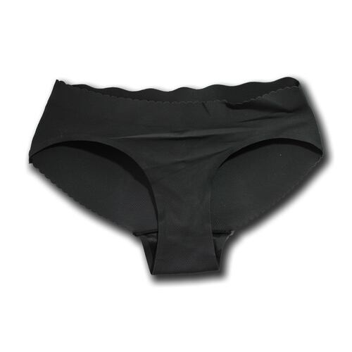 Bikini con gluteos preformados que dan un efecto push-up. Marca Maria Intima.