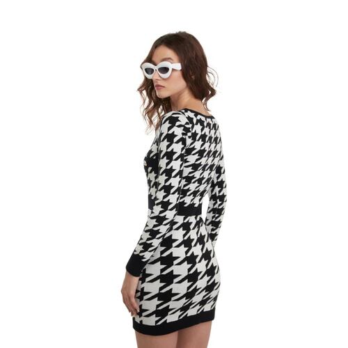 Vestido corto tejido stretch blanco con negro, marca Sao Paulo, mod. 1102527