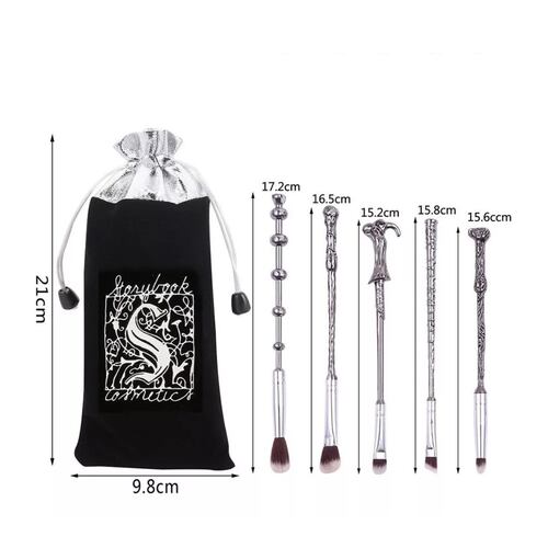 Set De 5 Brochas Harry Potter Para Ojo 5 Pzs, Color Plata