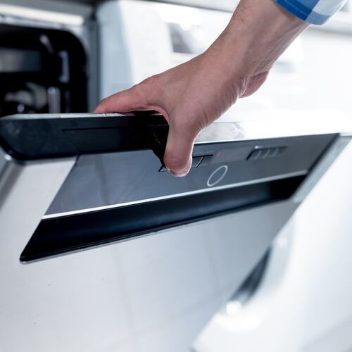 Parrilla eléctrica y plancha Ninja GR101 Sizzle para interiores 