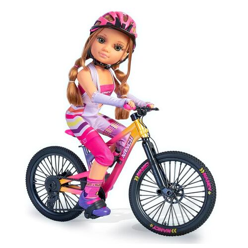 Muñeca Nancy Famosa Un Dia De Bici de Montaña.