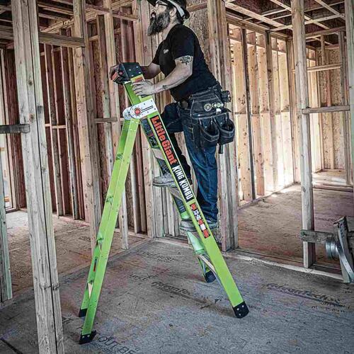 Escalera Combinada Profesional Fibra de Vidrio 6' (1.82 m) Tipo IAA King Kombo Verde Little Giant 13610