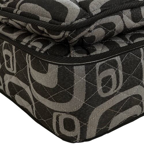 Colchón Matrimonial Spring Air Morgan Con Protector y Almohada Oso