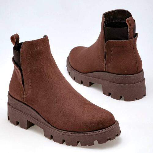 BOTA CHUNKY CON ELASTICO Been class 17513 Color Cafe PARA Mujer Tx7