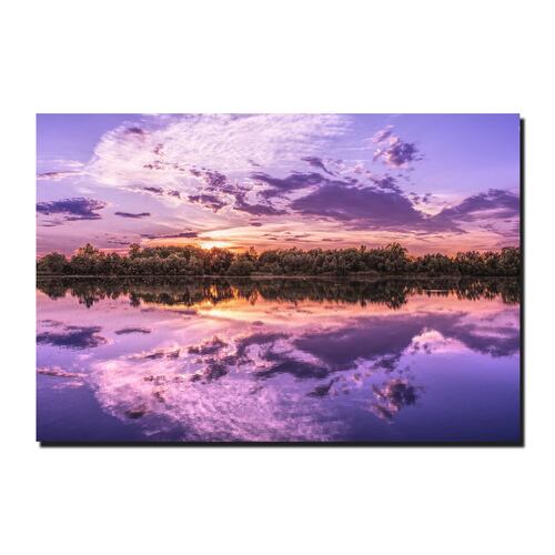 Cuadro Decorativo Canvas Paisaje de un lago al atardecer en colores lila 60 x 40 cm