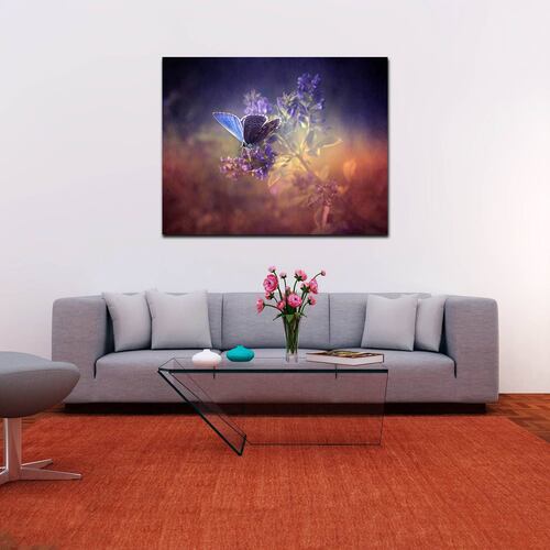 Cuadro Decorativo Canvas Paisaje Mariposa de color morado de 120 X 60 cm.