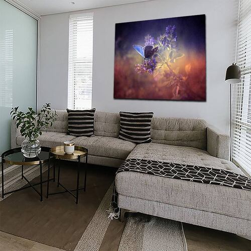 Cuadro Decorativo Canvas Paisaje Mariposa de color morado de 120 X 60 cm.