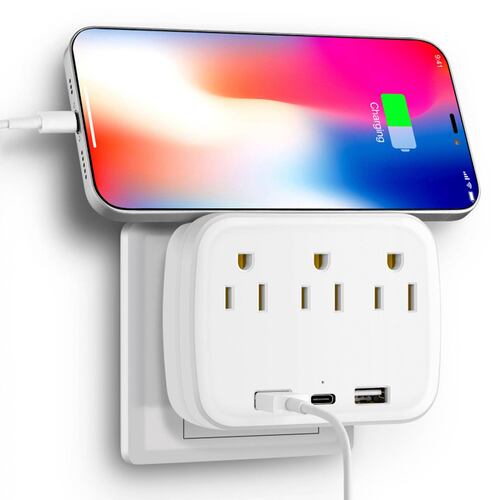 Multicontacto de pared con adaptador de corriente con 3 Salidas AC, USB y Tipo-C.