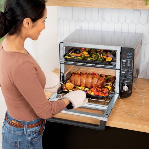 Horno de mesa eléctrico  Ninja Foodi DCT451 12 en 1 negro, FlexDoor, con termometro, negro, sin aceite 