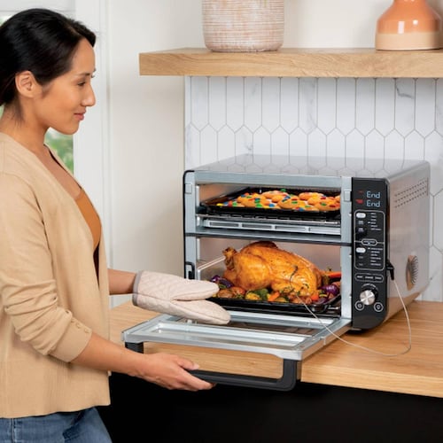 Horno de mesa eléctrico  Ninja Foodi DCT451 12 en 1 negro, FlexDoor, con termometro, negro, sin aceite 