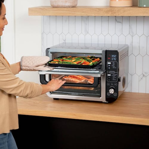Horno de mesa eléctrico  Ninja Foodi DCT451 12 en 1 negro, FlexDoor, con termometro, negro, sin aceite 