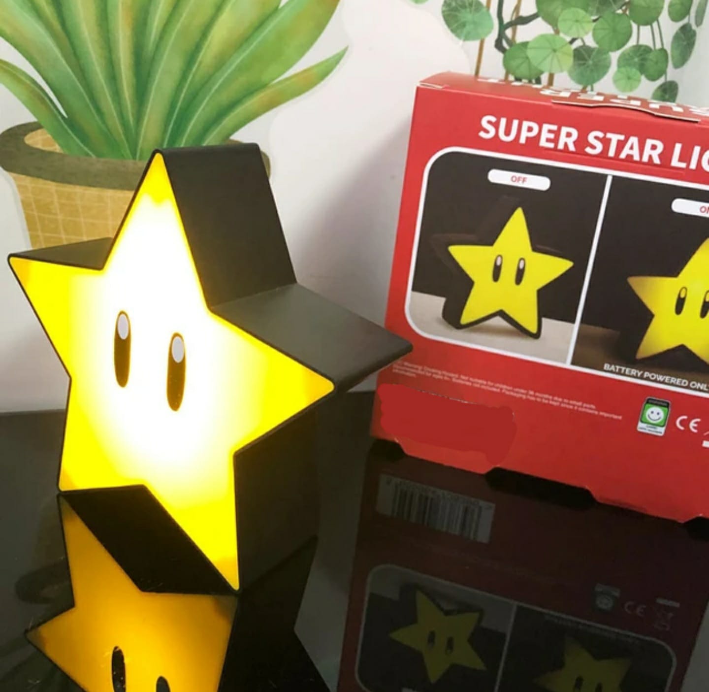 Lámpara De Estrella Con Luz Y Sonido Modelo Super Star Recargable.