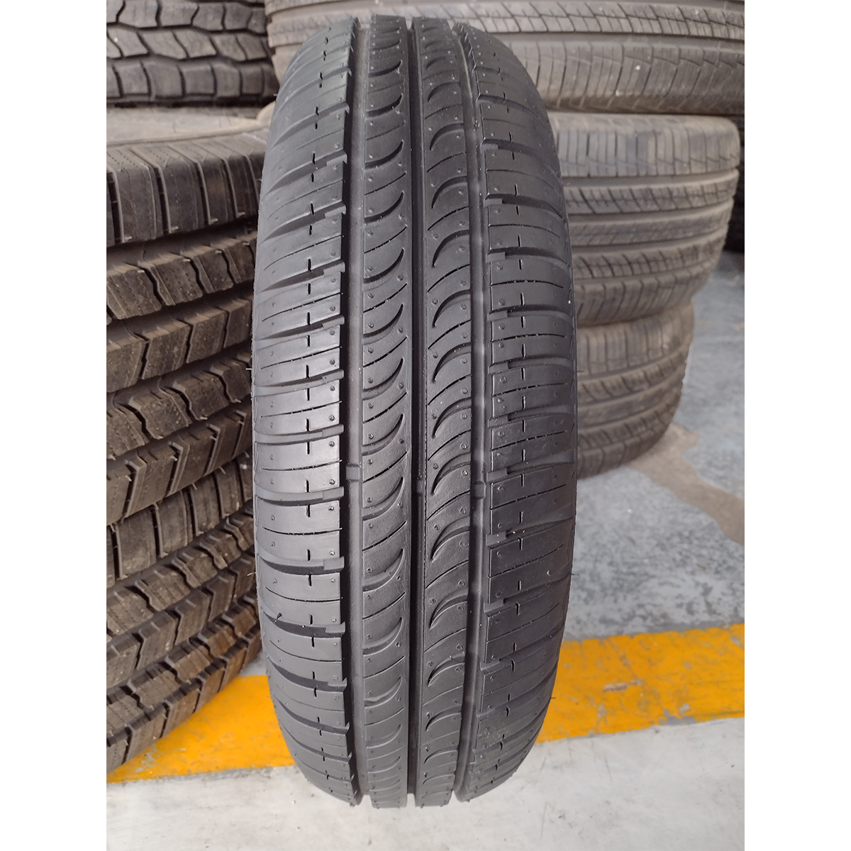 LLANTA 165/65R14 HANKOOK K715 79T