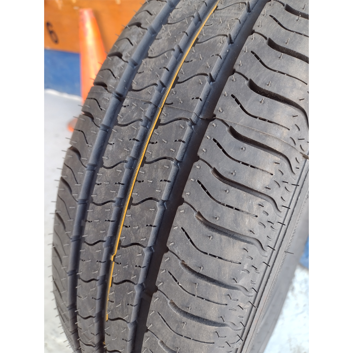 PAQUETE 2 LLANTAS 175/70R13 KELLY EDGE TOURING (GOODYEAR).