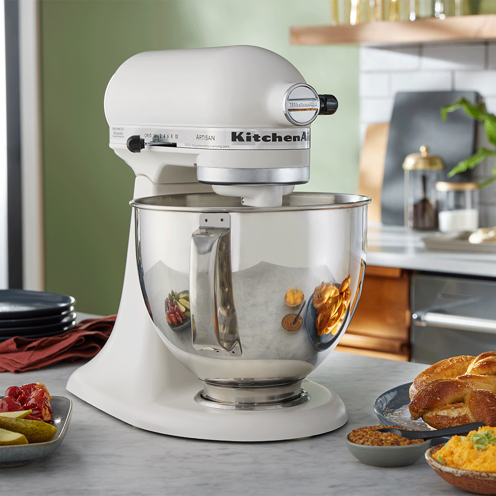 Batidora KitchenAid KSM150PSPL Artisan de 4.7 Lt 10 Velocidades Blanco Porcelana.