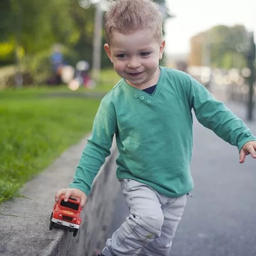 Pista De Carreras Dinosaurio Spray Track 105 Pza 245 Cm Niñ@.