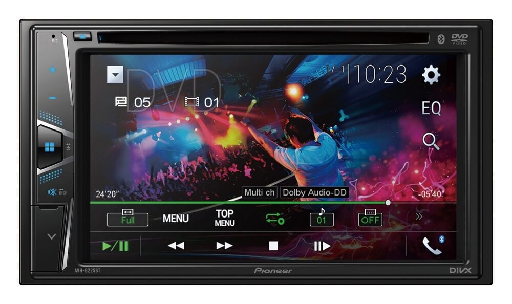 Autoestéreo 6.2" doble din marca Pioneer.