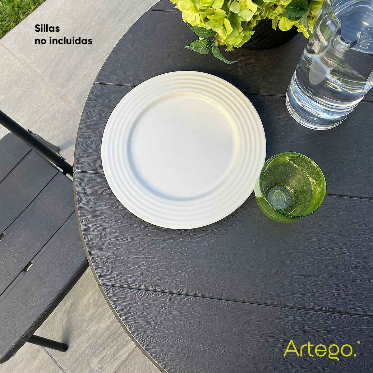 Mesa circular plegable acabado tipo madera plástico HDPE ligera Folding table mesa compacta para terraza jardín balcón apoyo eventos de 80cm.