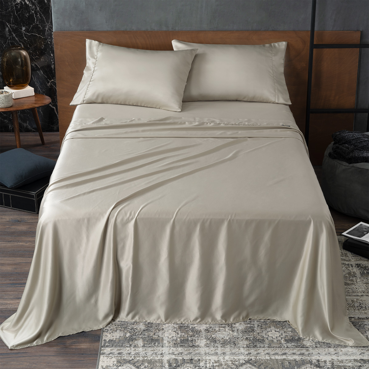 Sábanas de Satín Matrimonial Tipo Seda Suave y Lujosa Con Fundas Beige Real Textil.