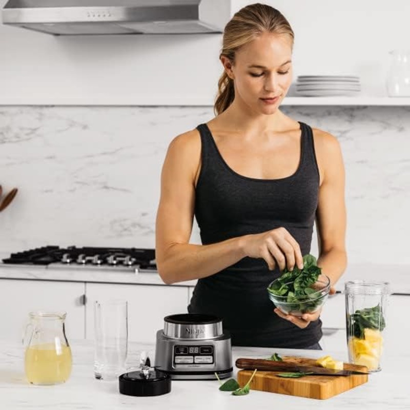 Licuadora Ninja Extractor de nutrientes SS101Q 4, programas, 1200 watts, 4 vasos, plata 