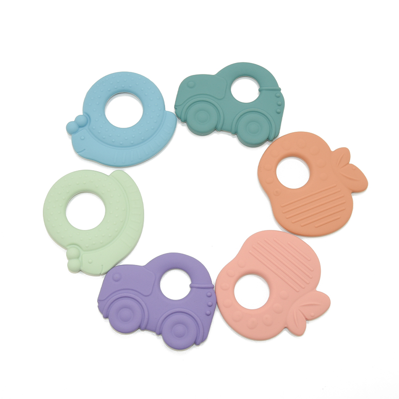 Kit De 5 Mordederas De Silicón Para Bebe En Diversas Formas.