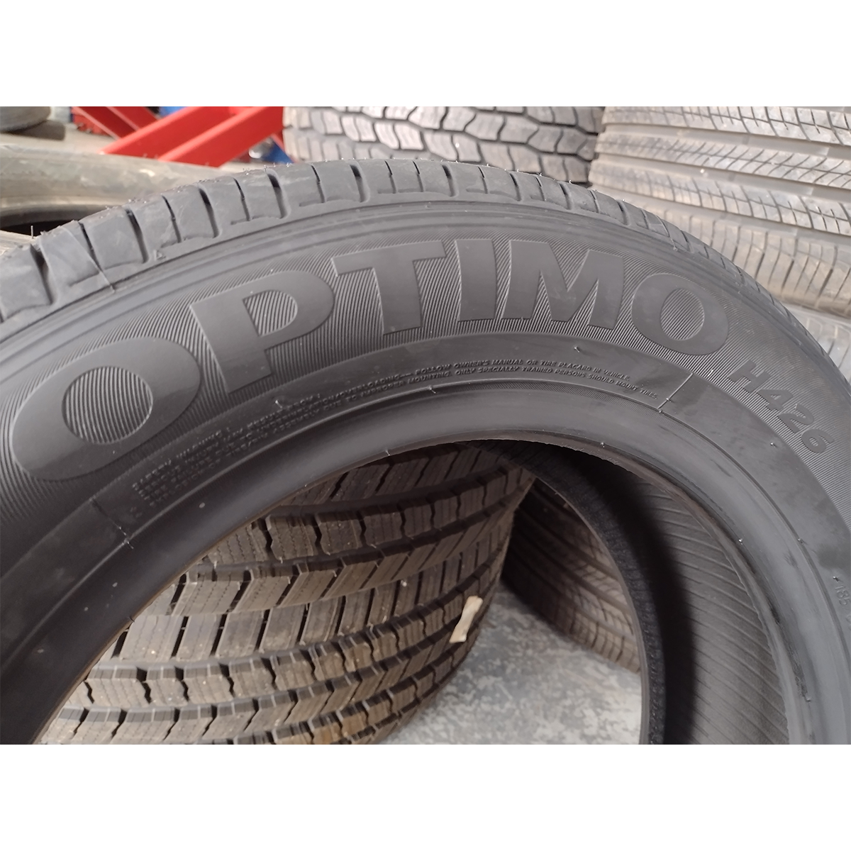 LLANTA 175/60R15 HANKOOK H426 85H.