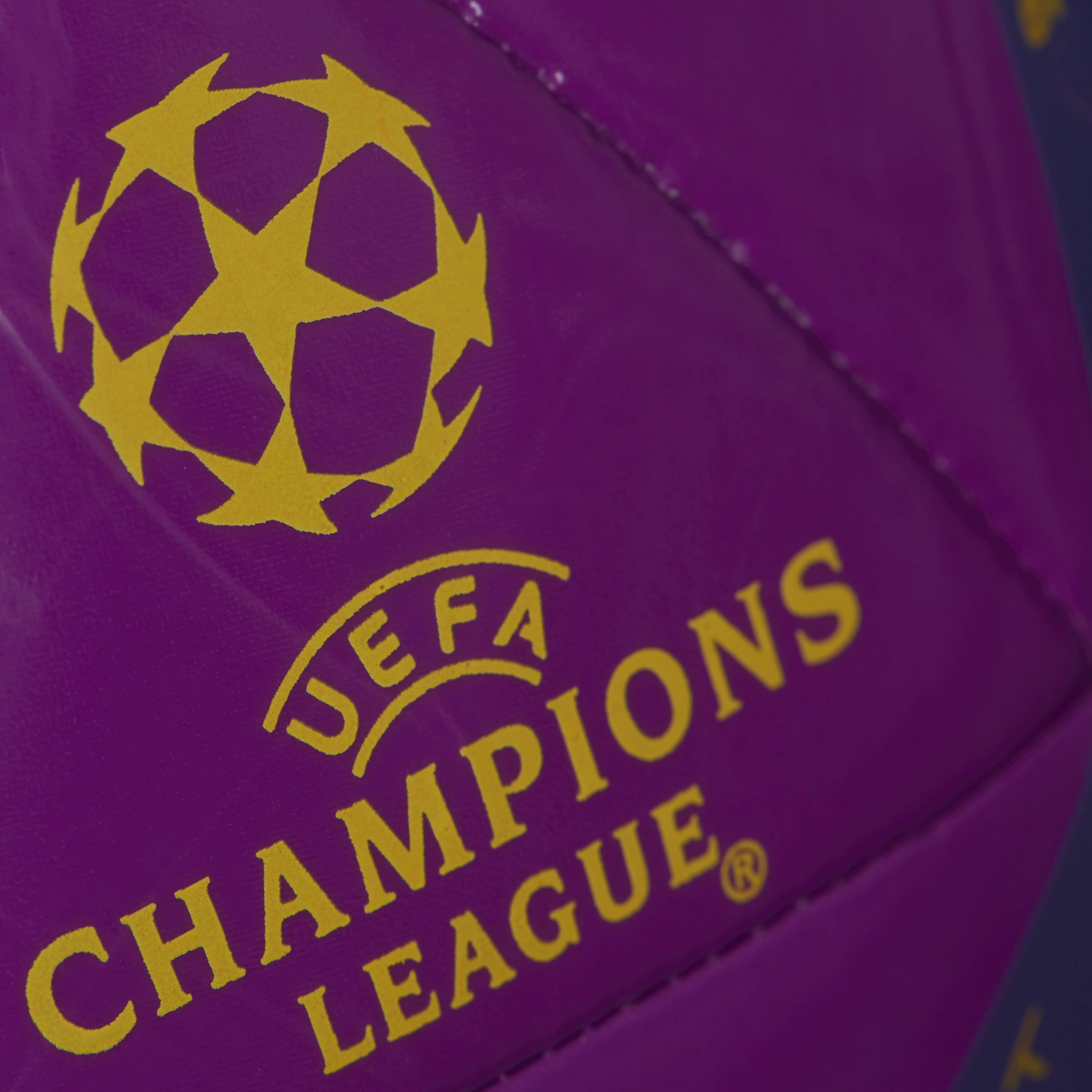 Balón adidas Capitano MBR UCL 2016 Número 4.