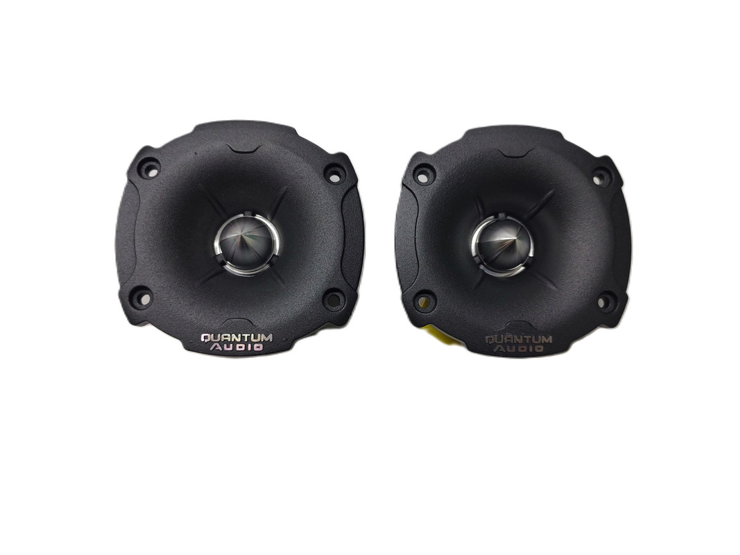 Set de Medios Quantum PRO6K4MT 250w RMS  6.5 Pulgadas 4 Ohms.